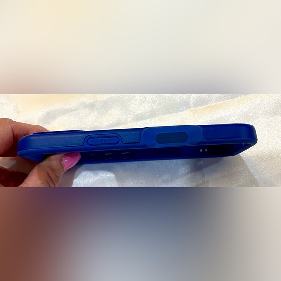 Pro iPhone 13 Mag Safe Case - Blue - Picture 11 of 12